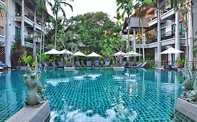นวธารา ภูเก็ต รีสอร์ท